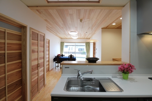 2世帯木づかいリノベーション/宮崎市