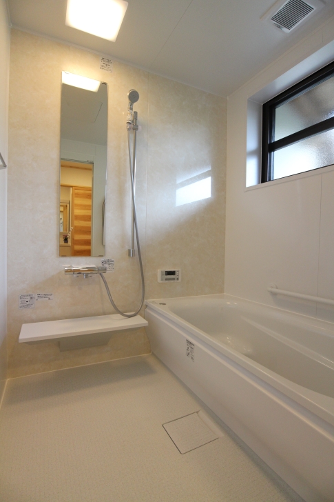 浴室も新築のようにリノベーション