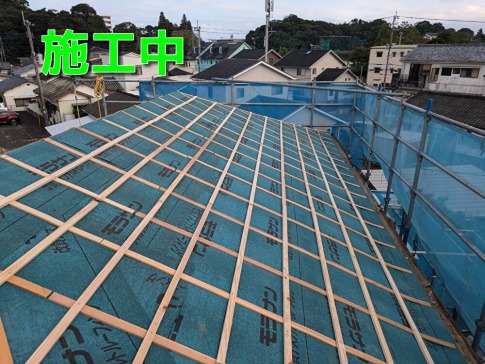 屋根の下地作り