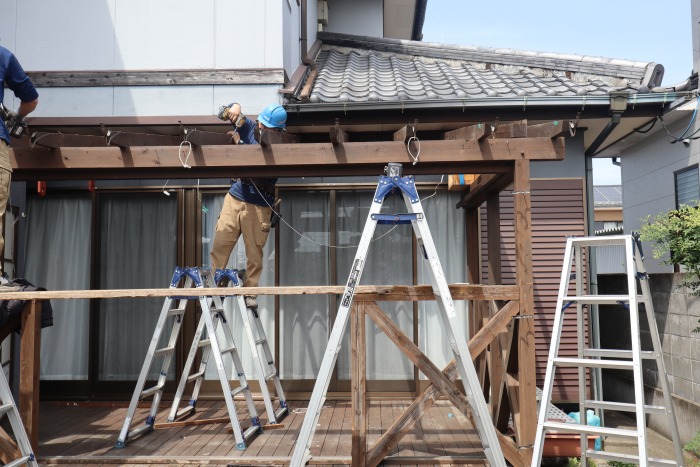 昔ながらの屋根瓦