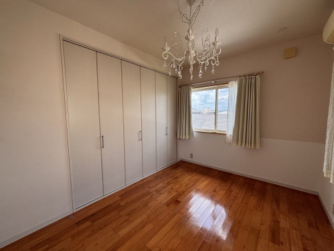 都城市上川東１丁目 中古戸建4LDK