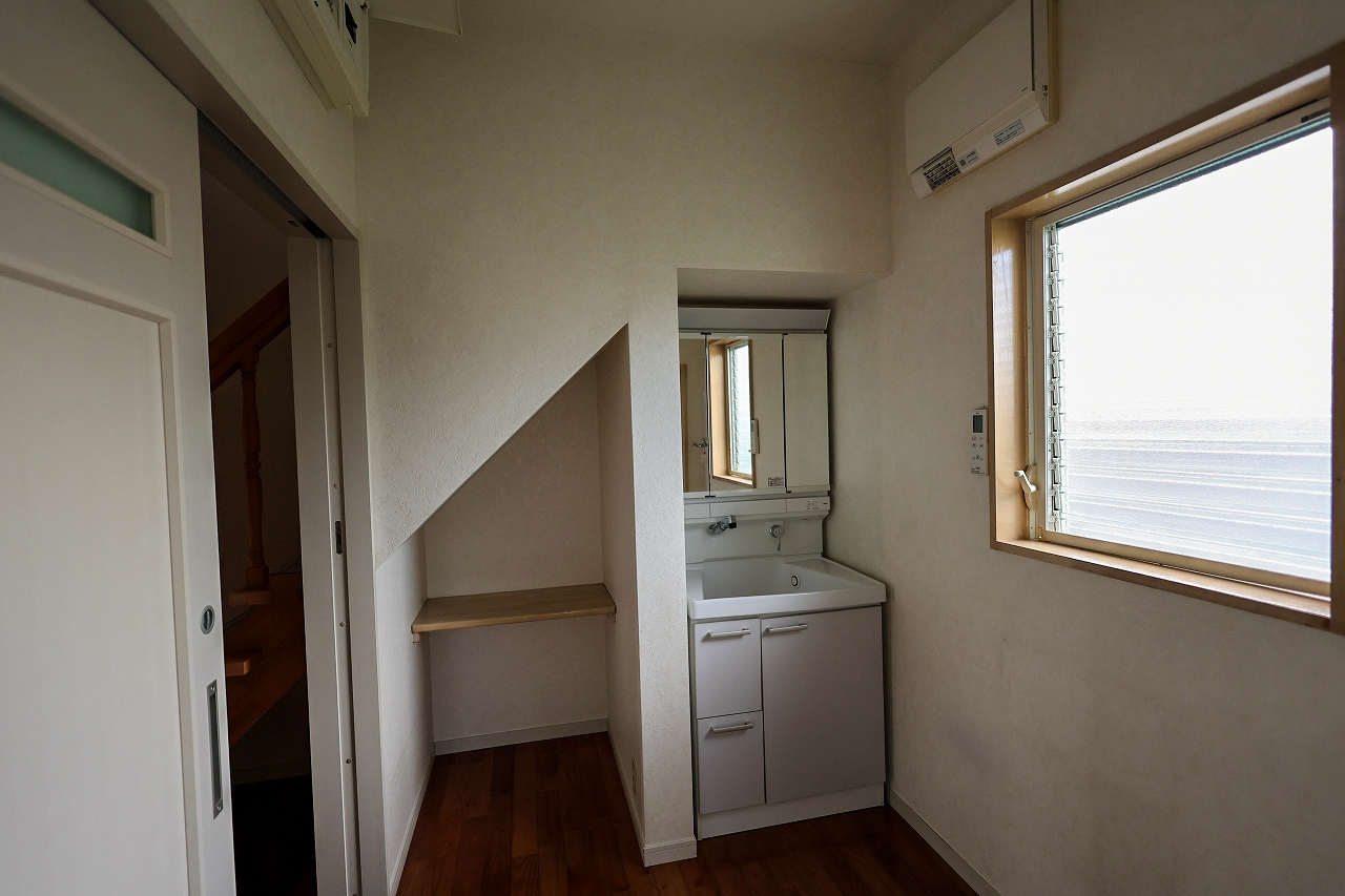 洗面所／都城市上川東１丁目 中古戸建4LDK