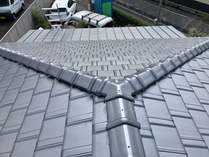 陶器平板屋根へ/都城市